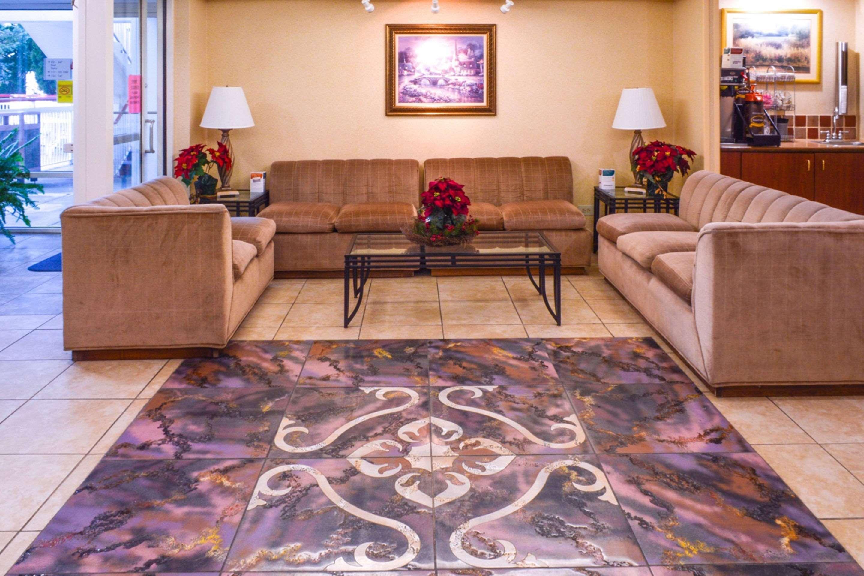 Econo Lodge Willowbrook Bagian luar foto